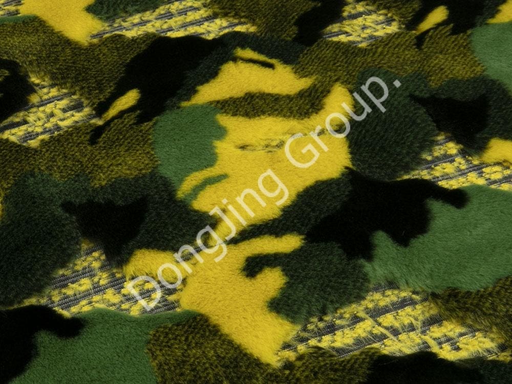 9HW0195-Vijfkleuren jacquard groen mang python patroon faux fur fabric