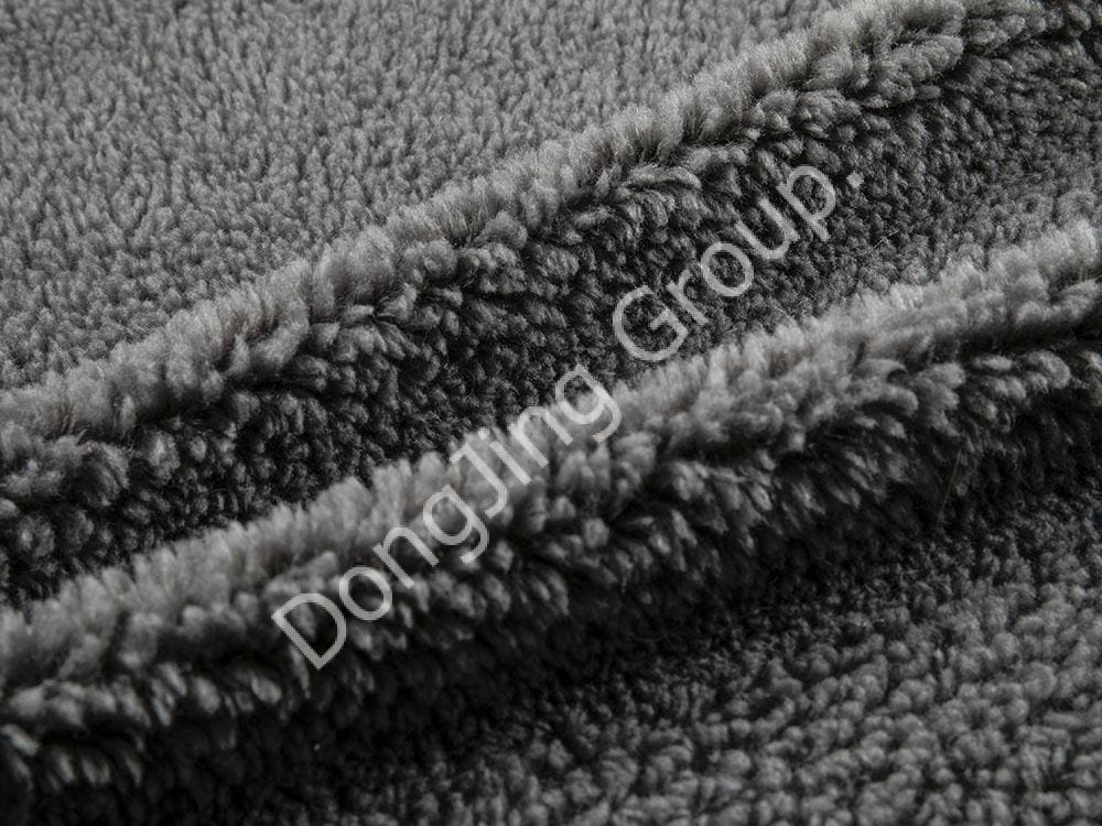 9P2647-Bentley Grey Ai Beautiful faux wol faux fur fabric