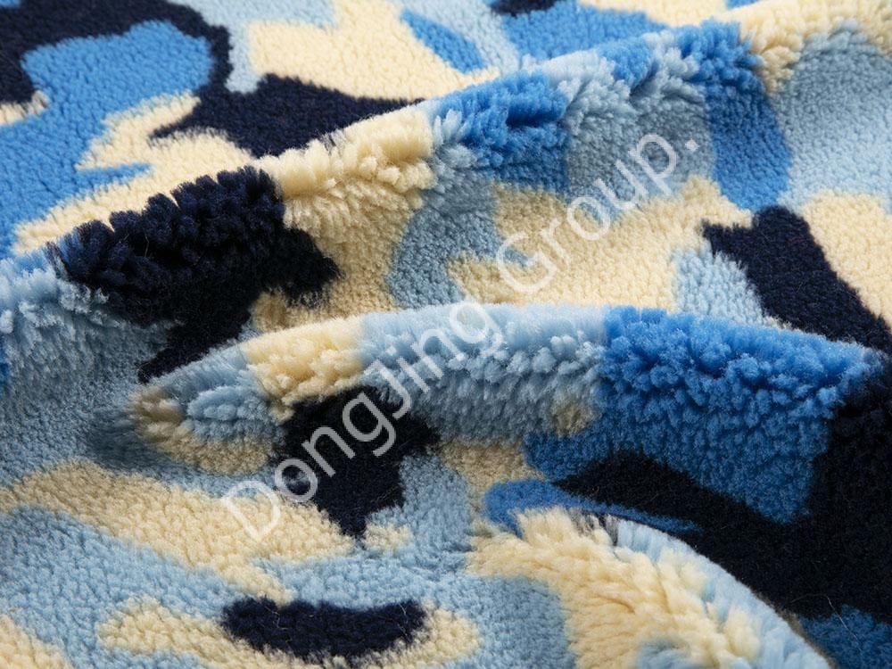 9R0003-4-kleuren camouflage lamswol faux fur fabric