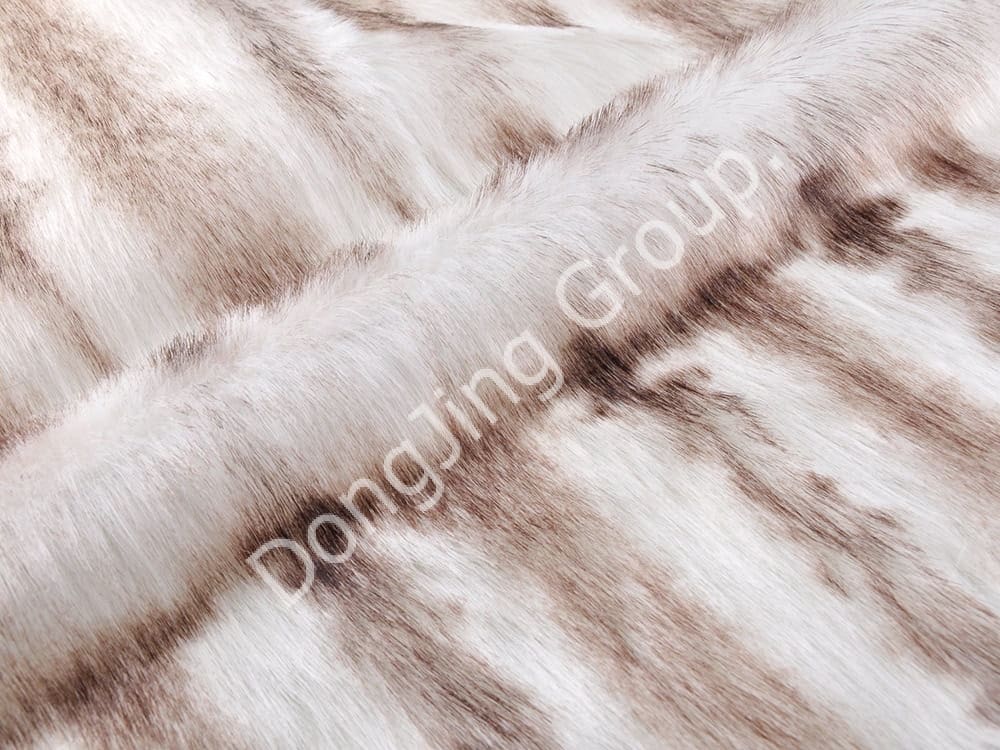 DP0626-wit geverfde punt faux fur fabric